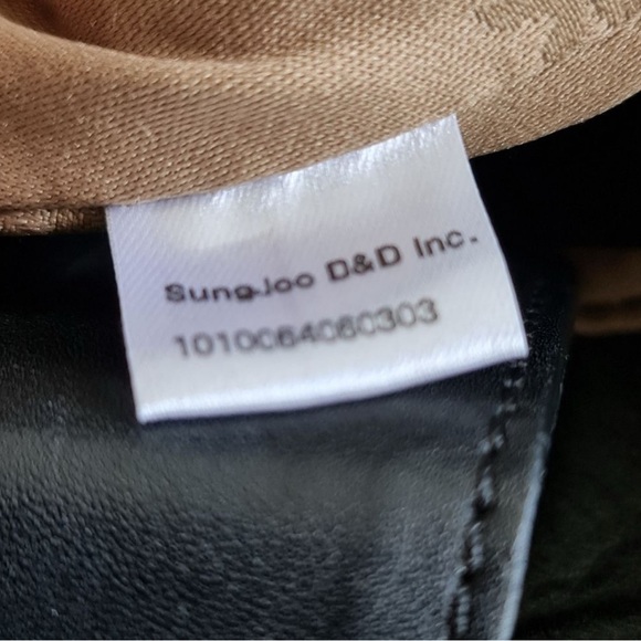 MCM Black Quilted Shoulder Bag - Picture 9 of 10